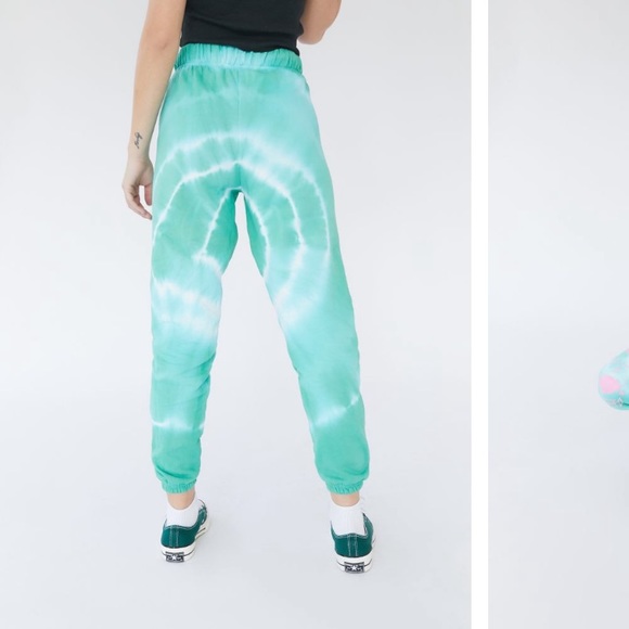 🐲 NEW girl ORDER Tie-Dye Sweats - Picture 2 of 5